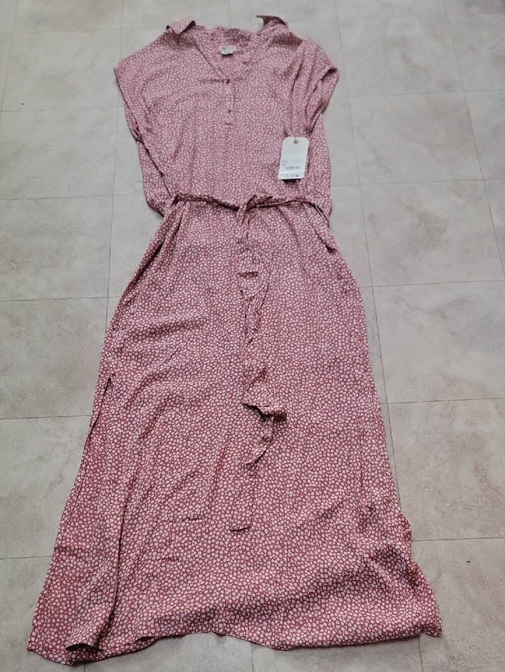 Billabong Lovely Ways  Dusty Pink & White  Dress - Picture 10 of 15